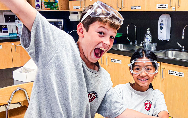 lab-work-sje-school kids in a lab environment having fun